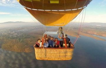 Experience 4 Days Lonavala, Khandala with Mumbai Tour Package