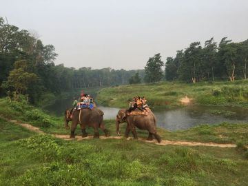 Magical 4 Days 3 Nights Kathmandu and Chitwan Vacation Package