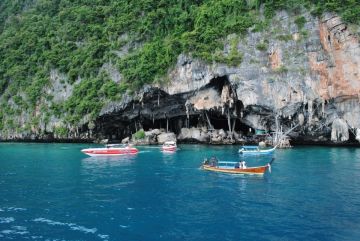 Amazing Phuket Tour Package for 4 Days 3 Nights