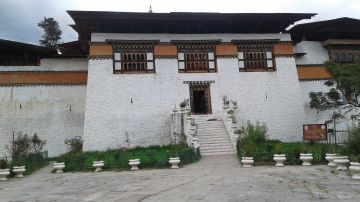 Family Getaway 6 Days Phuentsholing, Thimphu, Paro with Bagdogra Vacation Package