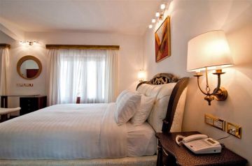 Ecstatic 4 Days 3 Nights Goa and Mumbai Trip Package