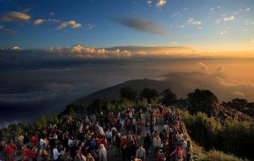 Experience 10 Days Gangtok, Lachung, Ravangla and Darjeeling Tour Package