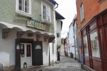 Memorable 8 Days Prague, Salzburg and Zurich Vacation Package