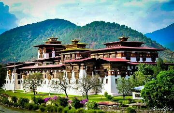 Memorable Thimphu Sightseeing Tour Package for 15 Days from Departure