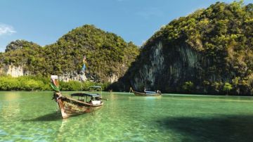 Family Getaway 5 Days Pattaya and Bangkok Trip Package
