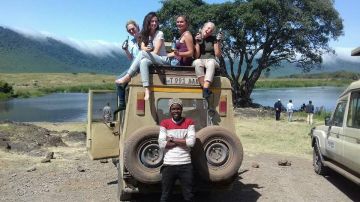 Pleasurable 3 Days Arusha to Lake Manyara Family Holiday Package
