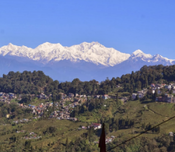 Family Getaway 6 Days Darjeeling to Kalimpong Tour Package