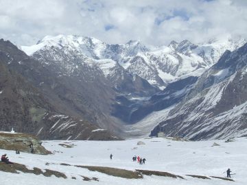 Memorable Kufri Tour Package for 7 Days 6 Nights