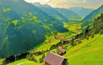 Ecstatic 7 Days 6 Nights Delhi with Chandigarh Holiday Package