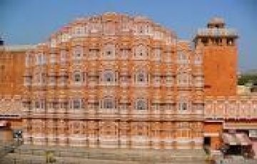 Heart-warming 5 Days Agra, Mathura, Jaipur with New Delhi Trip Package