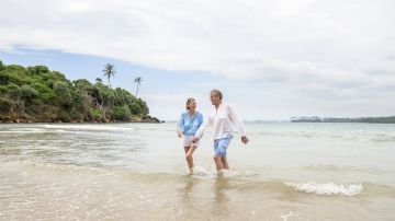 Heart-warming 2 Days Colombo to Beruwela Trip Package