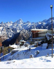 Best 5 Days Nainital to Auli Holiday Package