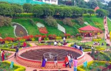 Family Getaway 4 Days Ooty Vacation Package