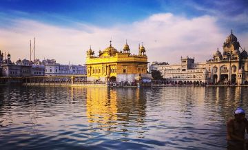 Ecstatic 4 Days DEPART DELHI to Visit To The Golden Temple  Shopping Vacation Package