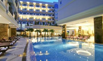 Heart-warming Pattaya Tour Package from Bangkok