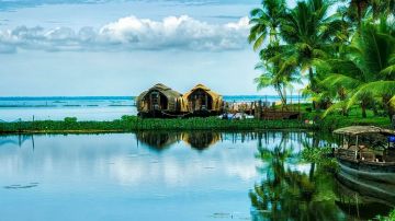 Experience 8 Days 7 Nights Cochin, Munnar, Periyar with Alleppey Holiday Package