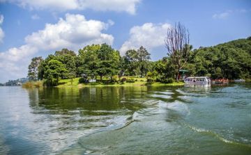 Pleasurable Shillong Tour Package for 4 Days