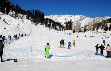 Experience 4 Days Manali rohtaang Paas Solang Valley Trip Package