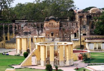 Heart-warming 7 Days Jaipur, Pushkar, Udaipur and Mt Abu Holiday Package