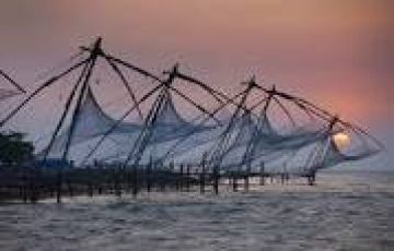 Experience 4 Days 3 Nights Cochin and Alleppey Holiday Package