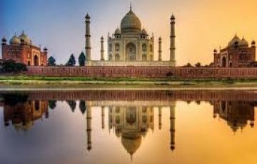 Agra and New Delhi Tour Package for 2 Days 1 Night