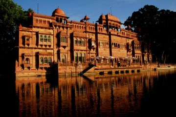 Amazing 4 Days 3 Nights Jaisalmer Holiday Package