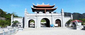 4 Days Hanoi, Tamcoc Cave with Halong Bay Vacation Package