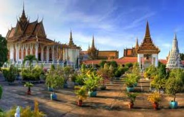 Memorable Cambodia Tour Package for 3 Days 2 Nights