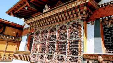 Family Getaway 4 Days Thimphu and Paro Holiday Package