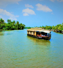 Beautiful 3 Days 2 Nights Alleppey with Thekkady Trip Package