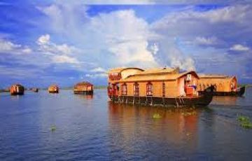 Best 4 Days Kerala, Munnar, Thekkady with Alleppey Trip Package