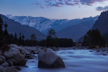 4 Days 3 Nights Manali with Delhi Holiday Package