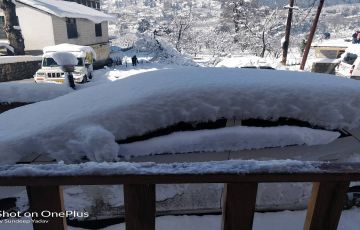 Heart-warming 4 Days Manali and New Delhi Holiday Package