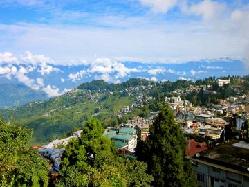 Fantastic Gangtok Darjeeling 4 Nights 5 Days Tour Package