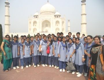 Ecstatic 4 Days New Delhi to Agra Tour Package