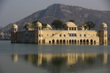 Ecstatic 4 Days New Delhi to Agra Tour Package