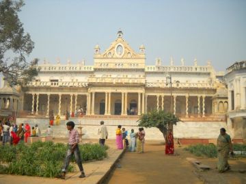 Experience 4 Days 3 Nights Vrindavan Holiday Package