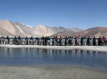 Best Leh Tour Package for 6 Days 5 Nights from Delhi