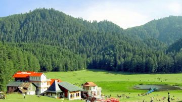 Family Getaway 4 Days Dharamshala Trip Package