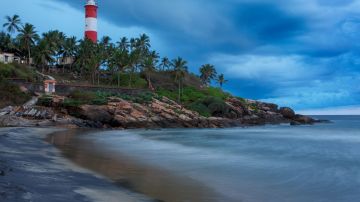 Family Getaway 7 Days Kochi, Kovalam, Munnar, Alleppey