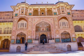 Heart-warming 3 Days Jaipur Vacation Package