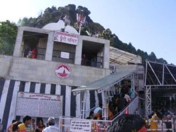 Heart-warming 2 Days VAISHNO DEVI DARSHAN to Katra Trip Package