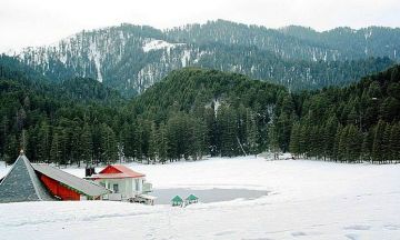 Heart-warming 2 Days VAISHNO DEVI DARSHAN to Katra Trip Package