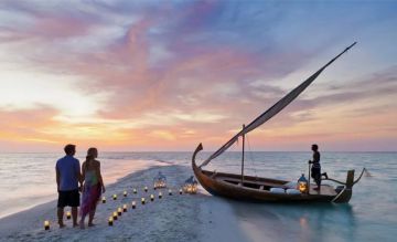 Family Getaway Abu Dhabi City Tourbr Tour Package for 7 Days from Leisure Day For Shopping