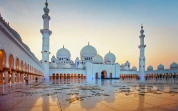 Heart-warming 7 Days Dubai, Dubai, Abu Dhabi City Tourbr with Leisure Day For Shopping Tour Package