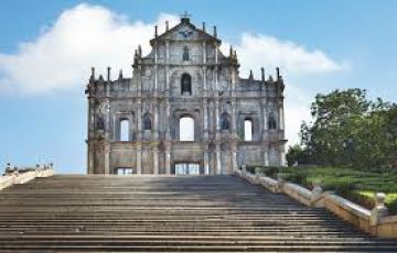 Family Getaway 5 Days 4 Nights Hong Kong, Macau with Macau Pier Tour Package