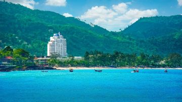 Family Getaway 5 Days Bangkok to Pattaya Vacation Package