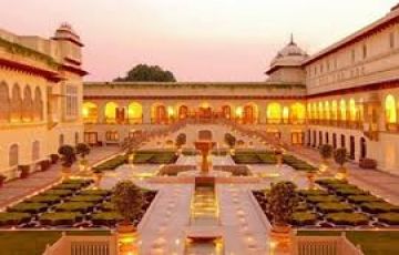 Amazing 6 Days Delhi Drop to Agra - Jaipur Vacation Package
