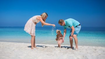 Amazing Phuket Tour Package from Bangkok