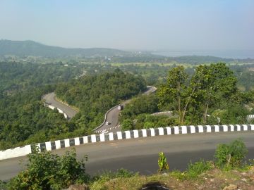 2 Days Early Morning Arrival At Ranchi Our Representative Will Contact You And Departure To Mccluskieganj After Fresh Visit To Duga Dugi River 